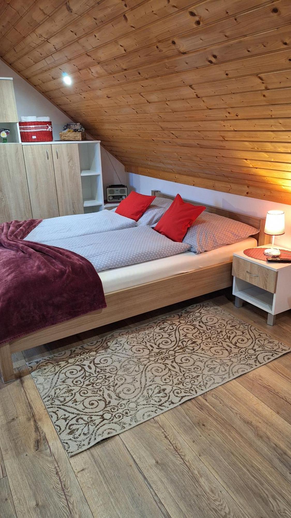 Privat Jozef Apartment Vrbov Ruang foto