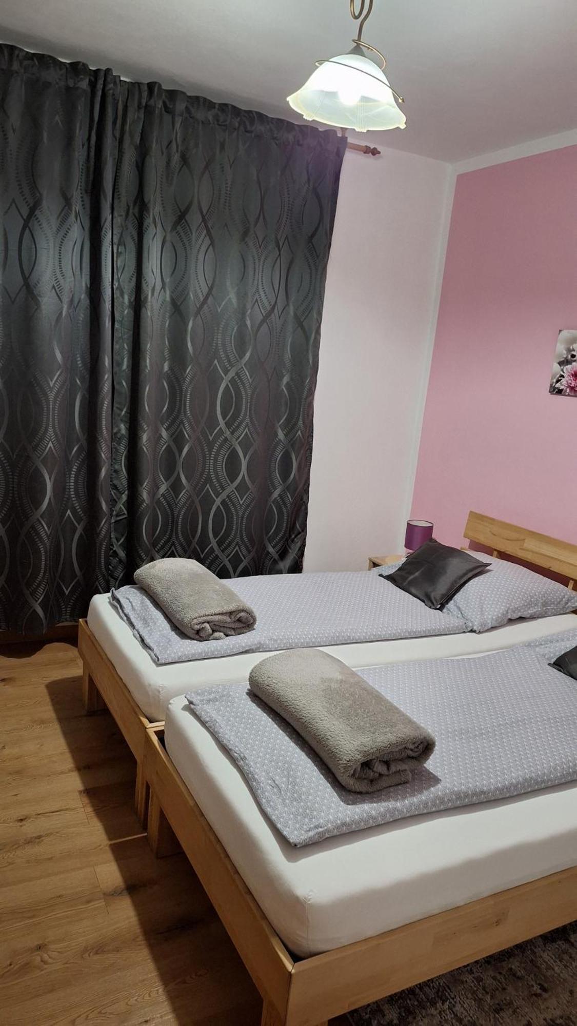 Privat Jozef Apartment Vrbov Ruang foto