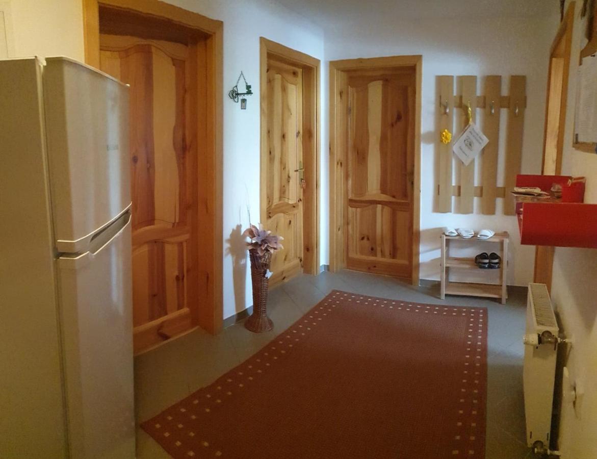 Privat Jozef Apartment Vrbov Bagian luar foto